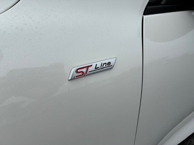 2026 Ford Escape ST-Line - Photo 9