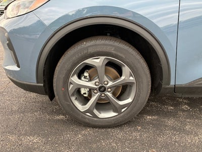 2026 Ford Escape ST-Line AWD