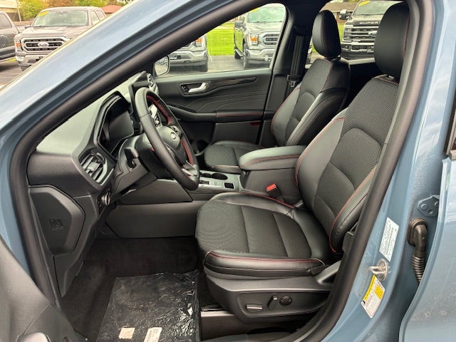 2026 Ford Escape ST-Line AWD