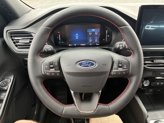 2026 Ford Escape ST-Line AWD