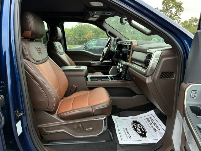 2027 Ford Super Duty F-350 SRW King Ranch 4WD Crew Cab 8' Box