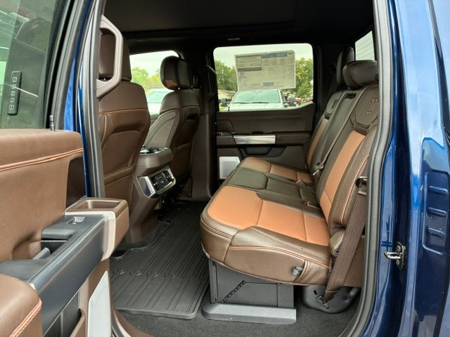 2027 Ford Super Duty F-350 SRW King Ranch 4WD Crew Cab 8' Box