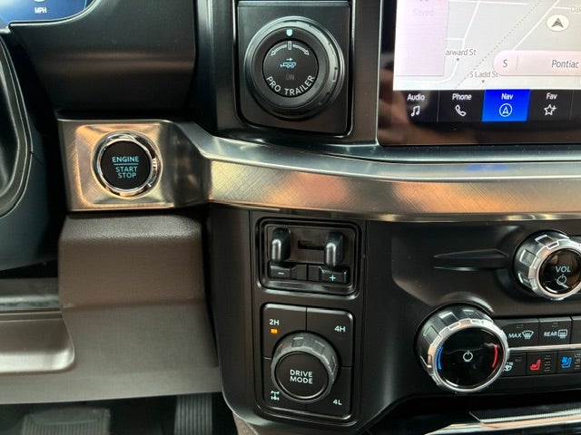 2027 Ford Super Duty F-350 SRW King Ranch 4WD Crew Cab 8' Box