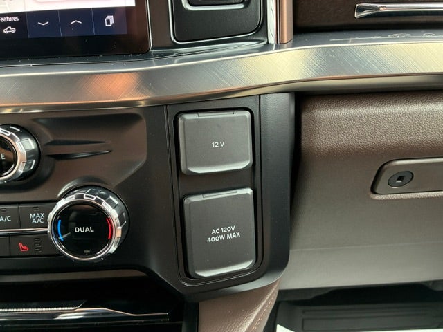 2027 Ford Super Duty F-350 SRW King Ranch 4WD Crew Cab 8' Box