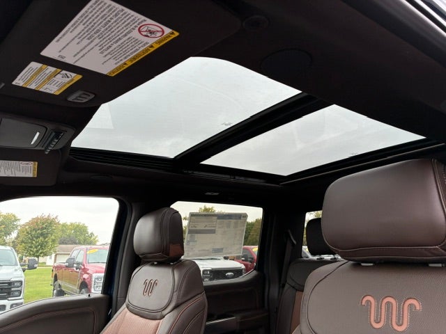 2027 Ford Super Duty F-350 SRW King Ranch 4WD Crew Cab 8' Box