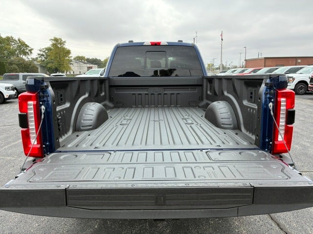 2027 Ford Super Duty F-350 SRW King Ranch 4WD Crew Cab 8' Box
