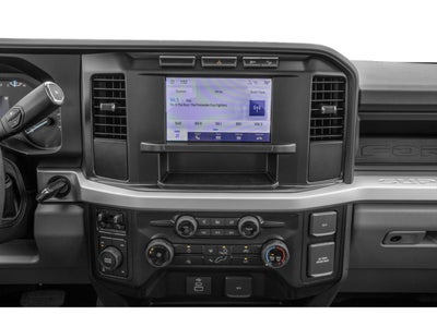 2027 Ford Super Duty F-350 SRW XL 4WD Crew Cab 6.75' Box