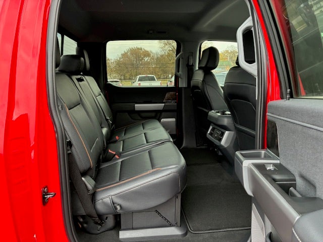 2026 Ford Super Duty F-350 SRW LARIAT 4WD Crew Cab 6.75' Box