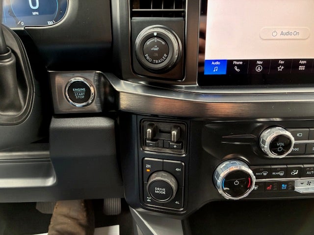 2026 Ford Super Duty F-350 SRW LARIAT 4WD Crew Cab 6.75' Box