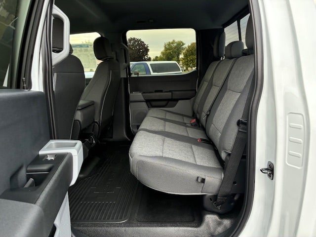 2026 Ford Super Duty F-350 SRW XL 4WD Crew Cab 8' Box