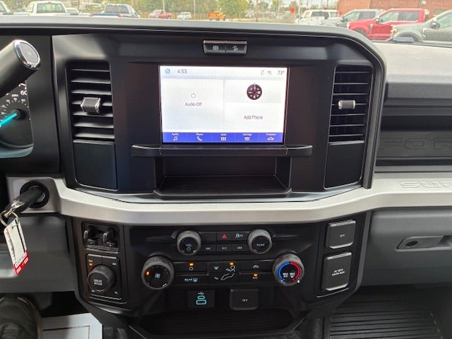 2026 Ford Super Duty F-350 SRW XL 4WD Crew Cab 8' Box