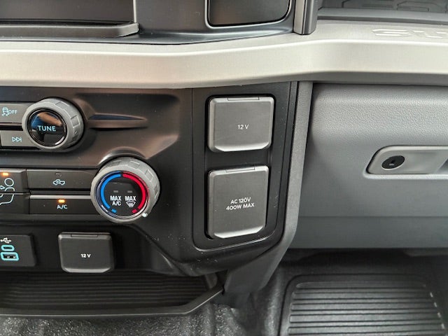 2026 Ford Super Duty F-350 SRW XL 4WD Crew Cab 8' Box