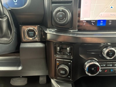 2026 Ford Super Duty F-350 DRW LARIAT 4WD Crew Cab 8' Box