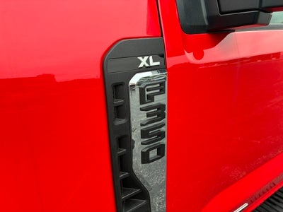 2026 Ford Super Duty F-350 SRW XL 4WD SuperCab 8' Box
