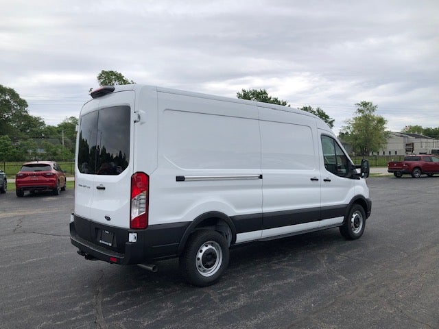 2025 Ford Transit Cargo Van T-250 148" Med Rf 9070 GVWR RWD