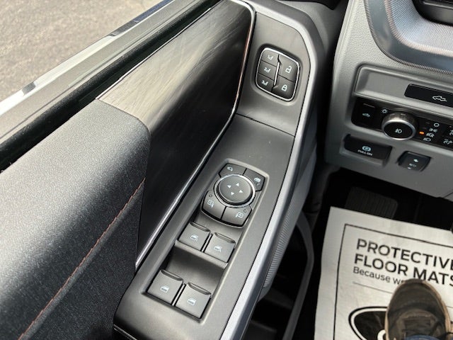 2026 Ford F-150 LARIAT 4WD SuperCrew 6.5' Box