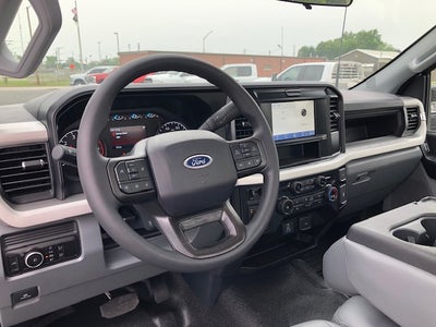 2025 Ford Super Duty F-350 SRW XL 4WD Reg Cab 8' Box