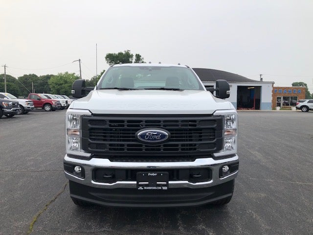 2025 Ford Super Duty F-350 SRW XL 4WD Reg Cab 8' Box
