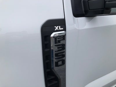 2025 Ford Super Duty F-350 SRW XL 4WD Reg Cab 8' Box
