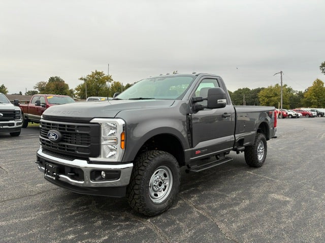2027 Ford Super Duty F-350 SRW XL 4WD Reg Cab 8' Box