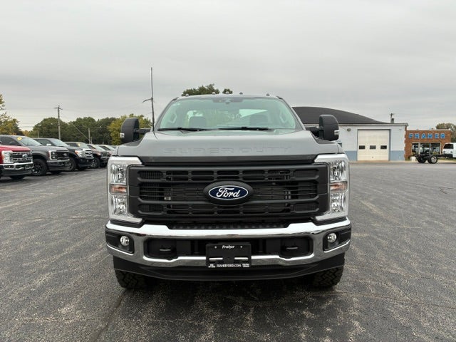2027 Ford Super Duty F-350 SRW XL 4WD Reg Cab 8' Box