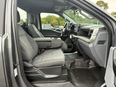 2027 Ford Super Duty F-350 SRW XL 4WD Reg Cab 8' Box