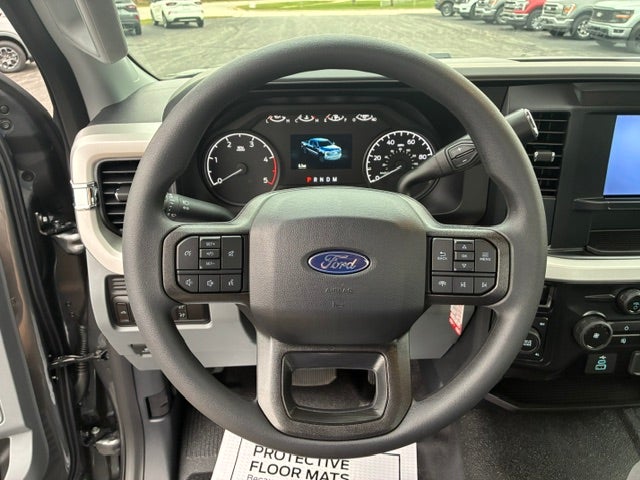 2027 Ford Super Duty F-350 SRW XL 4WD Reg Cab 8' Box