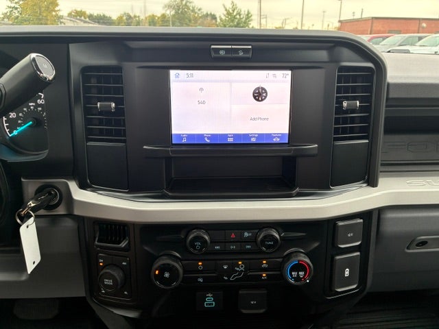 2027 Ford Super Duty F-350 SRW XL 4WD Reg Cab 8' Box