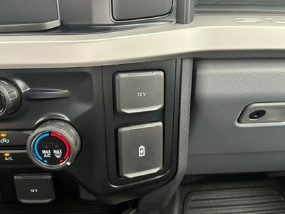 2027 Ford Super Duty F-350 SRW XL 4WD Reg Cab 8' Box