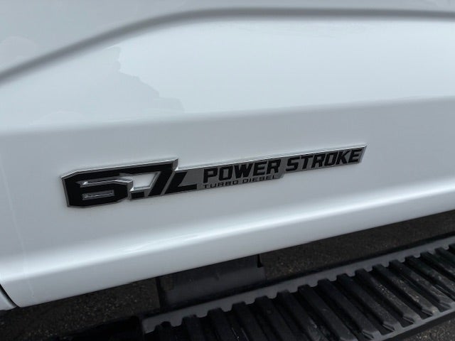 2026 Ford Super Duty F-350 SRW XL 4WD Reg Cab 8' Box