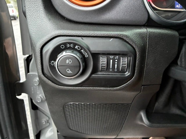 2020 Jeep Gladiator Mojave 4x4