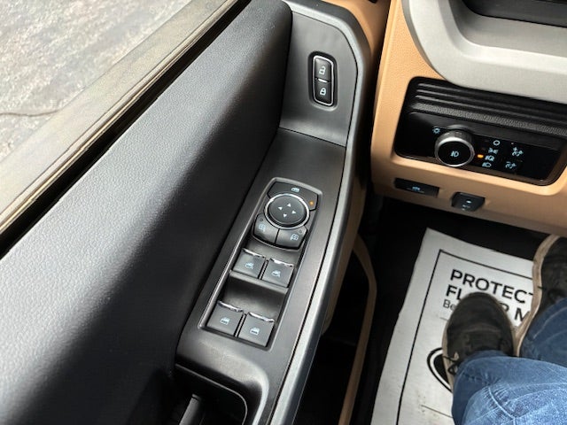 2023 Ford F-450 Crew Cab XLT Diesel Service Truck