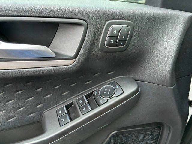2020 Ford Escape SEL Front Wheel Drive