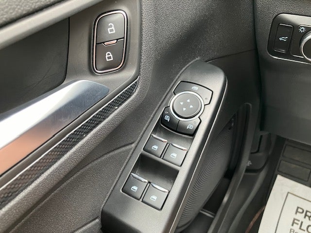 2023 Ford Escape ST-LINE All Wheel Drive