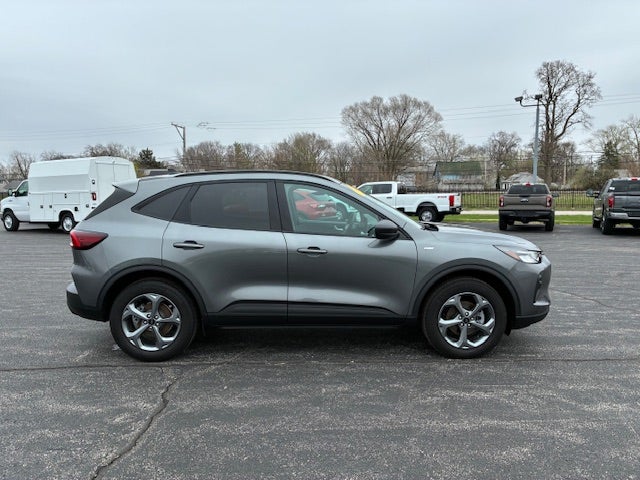 2025 Ford Escape ST-Line AWD