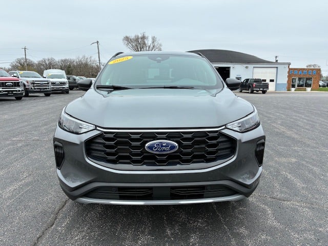 2025 Ford Escape ST-Line AWD