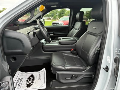 2025 Ford Expedition Max Platinum 4x4