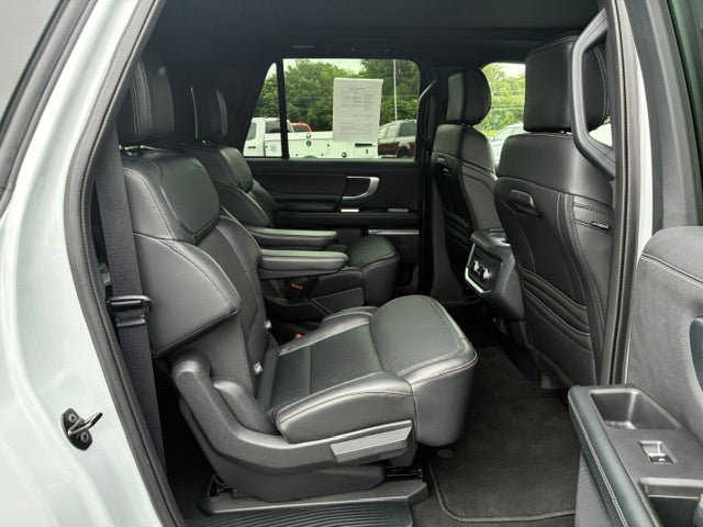 2025 Ford Expedition Max Platinum 4x4