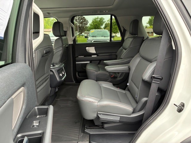 2025 Ford Expedition Active 4x4