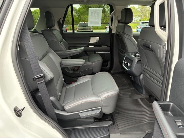 2025 Ford Expedition Active 4x4