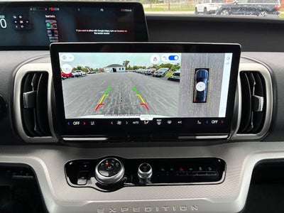 2025 Ford Expedition Active 4x4