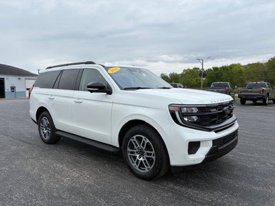 2025 Ford Expedition Active 4x4