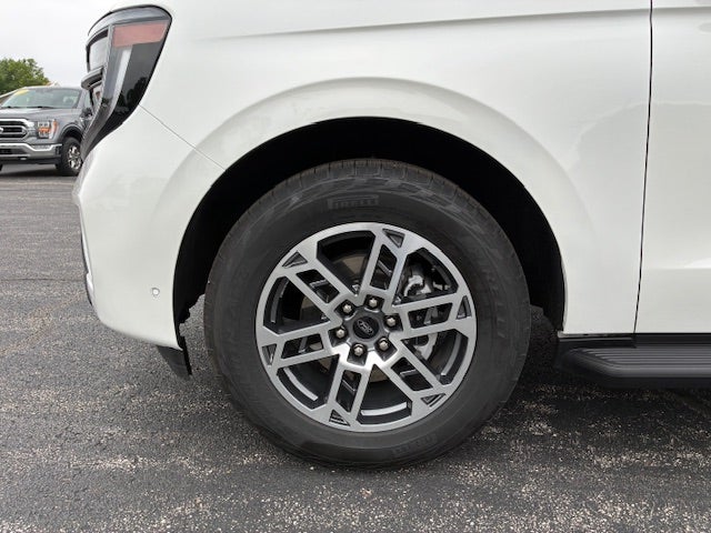 2025 Ford Expedition Active 4x4
