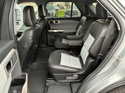 2023 Ford Explorer XLT 4x4