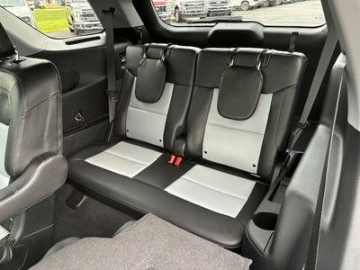 2023 Ford Explorer XLT 4x4