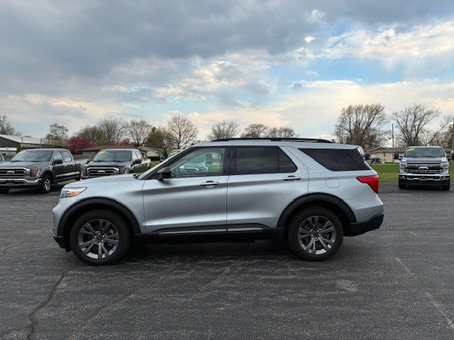 2023 Ford Explorer XLT 4x4