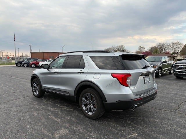 2023 Ford Explorer XLT 4x4