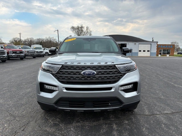 2023 Ford Explorer XLT 4x4