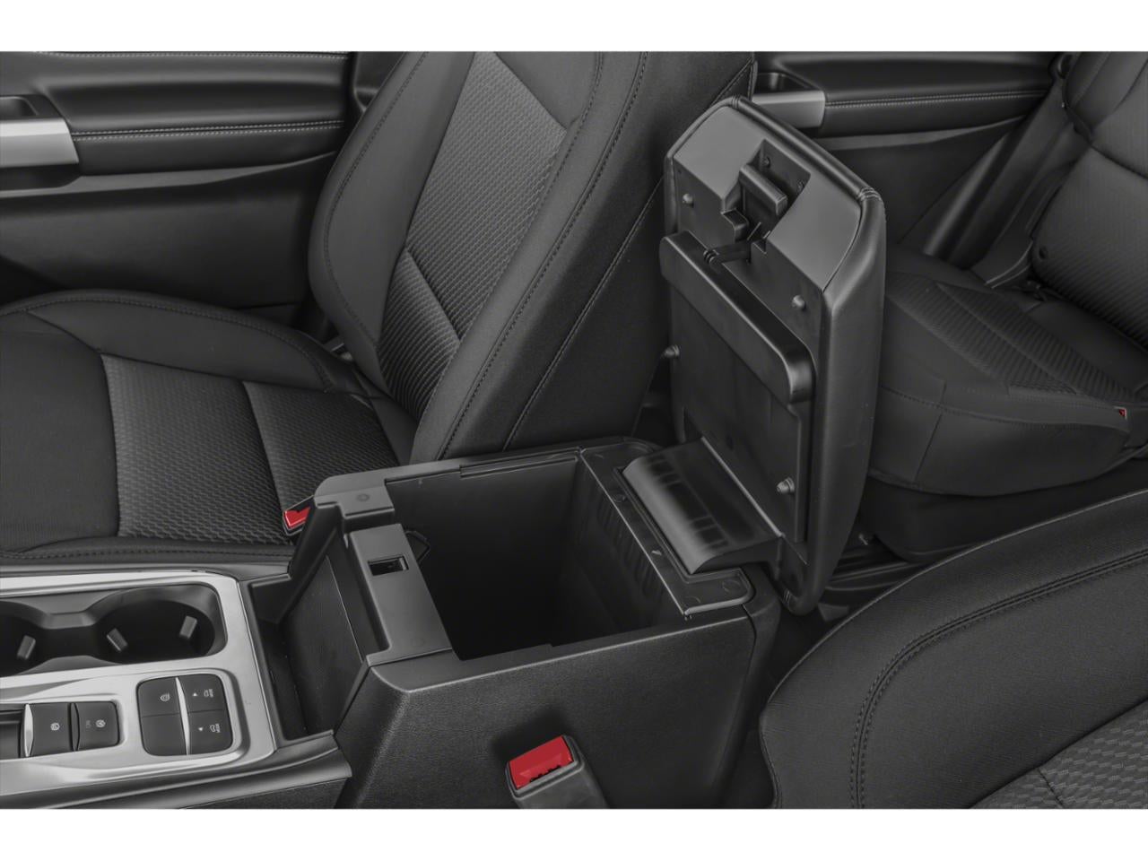 2023 Ford Explorer XLT 4x4