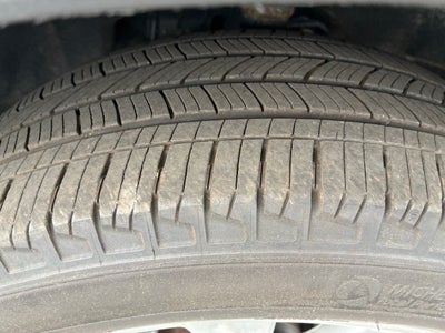 2023 Ford Explorer XLT 4x4